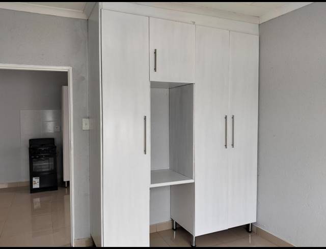 2 BEDROOM PROPERTY TO RENT IN CHROOM PARK